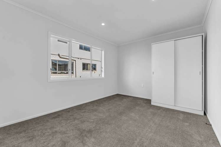 313 Great South Road_0