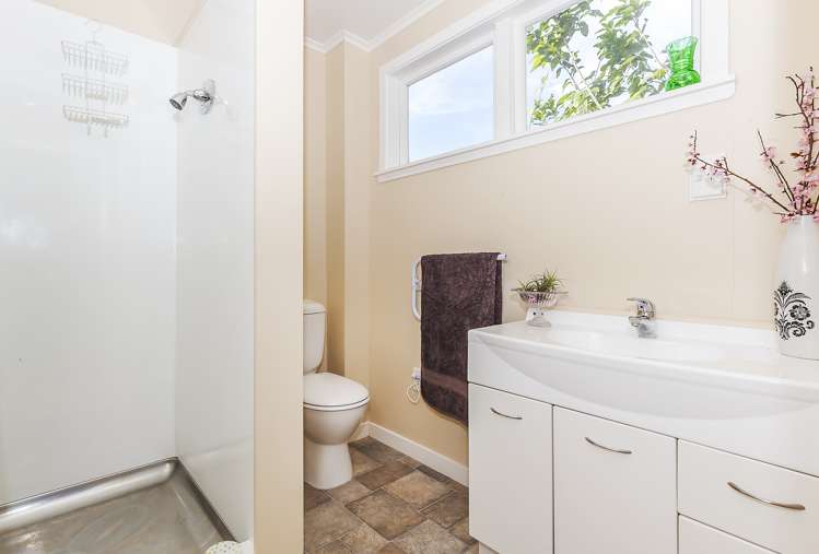 188 Paremata Road Paremata_7