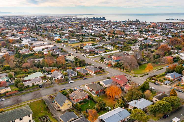 4 Maltby Avenue West End_46