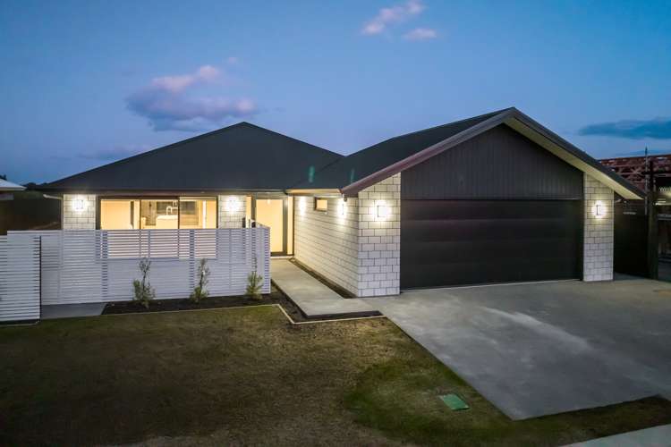 8 Whitehall Drive Springlands_20