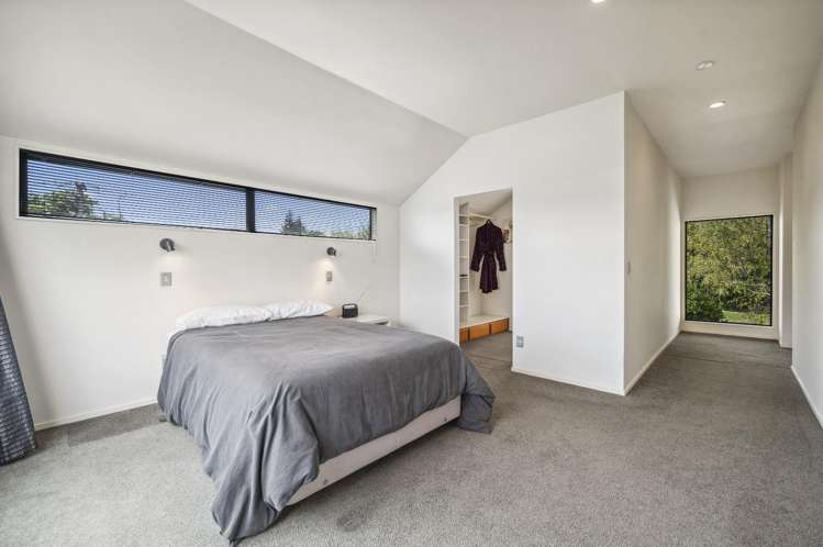 2/7 Ngamotu Road 11201_9