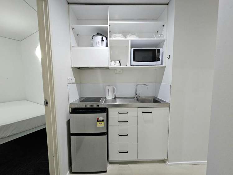 4C/15 Whitaker Place 10015_2