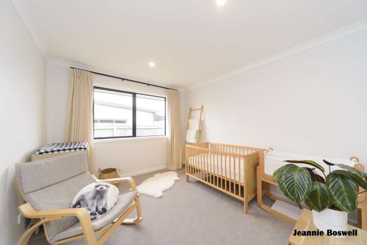 10 Peckham Lane Ashhurst_11