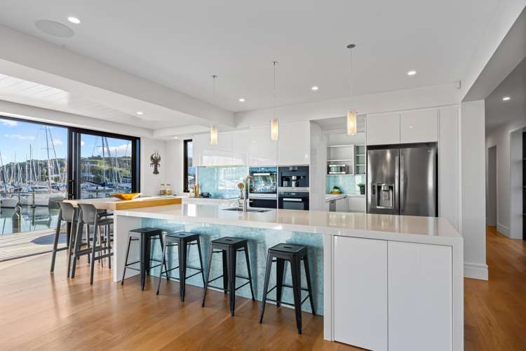 38 Rue D Amarres Gulf Harbour_7