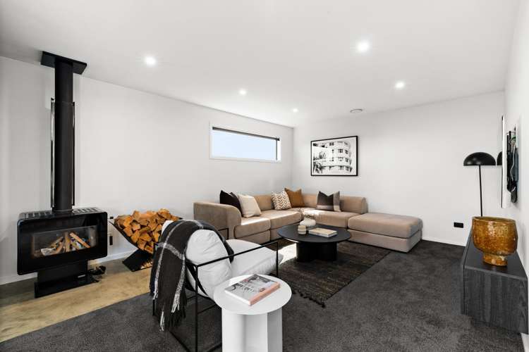 28 Lochhead Street Mahora_2