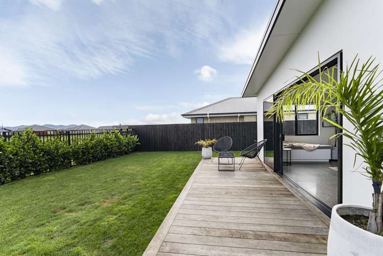 16 Hanworth Road Richmond_19