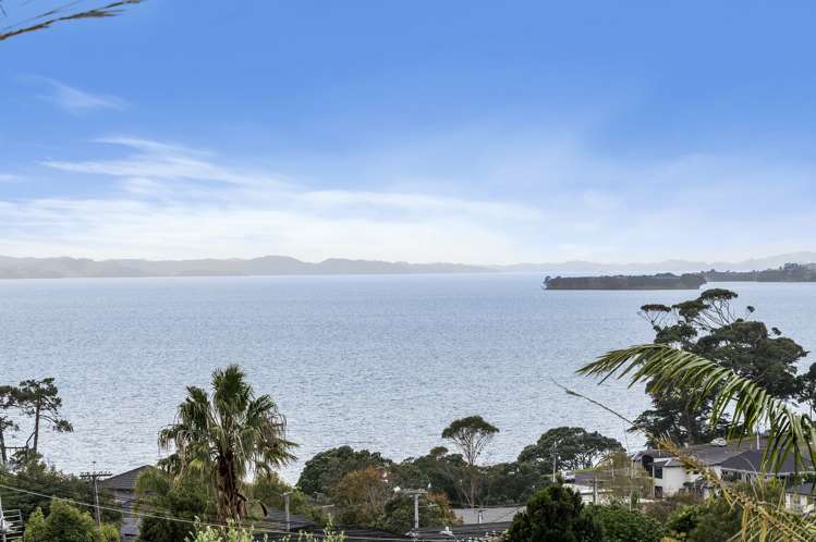1/7 Colmar Road Mellons Bay_28