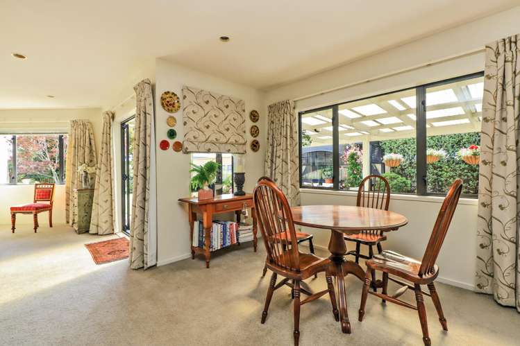 2 Kentia Place Havelock North_3