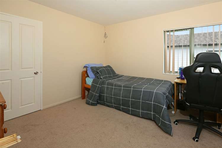 24a Charlenne Close Ranui_10