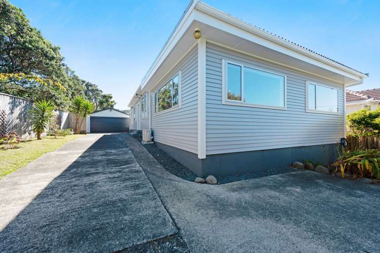 2 Atua Street Johnsonville_21