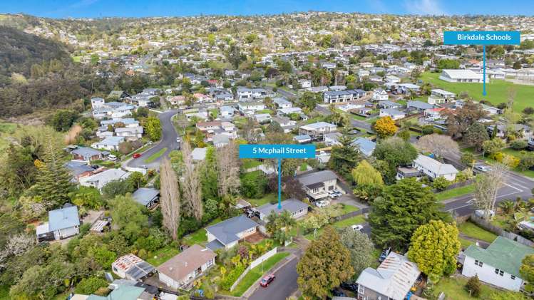 5 McPhail Street Birkdale_17