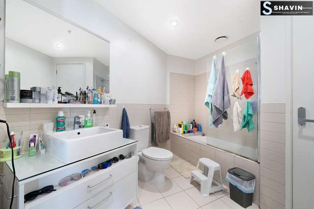 811/30 Beach Road Auckland Central_3