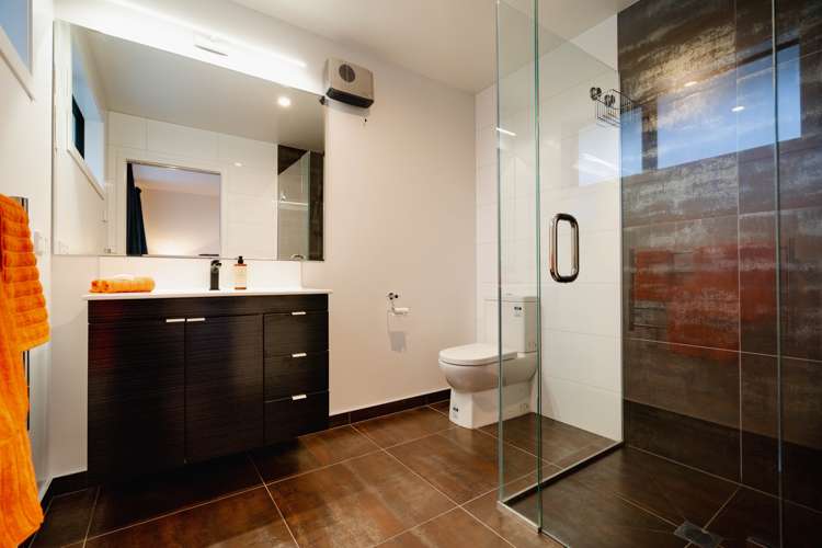 94 Main Road Fairfield_13