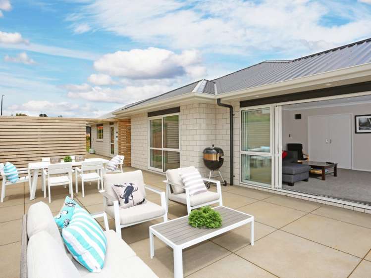 23 Lawrence Carter Drive Bombay_14