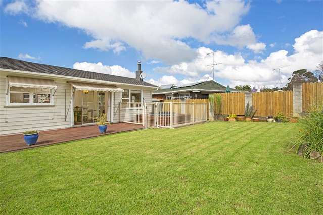 63 Beechdale Crescent Pakuranga Heights_1