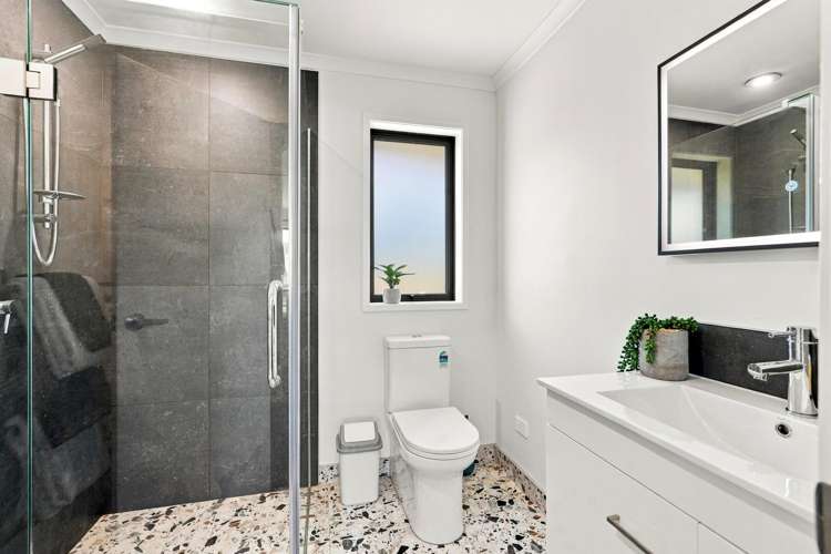 12 Awa Avenue Helensville_17