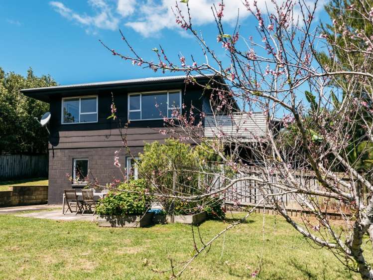 19 Jellicoe Parade Surfdale_13