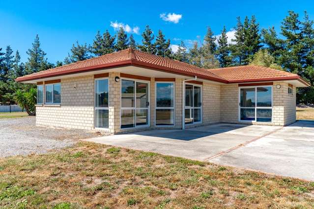 203 Lake Ferry Road Martinborough_4