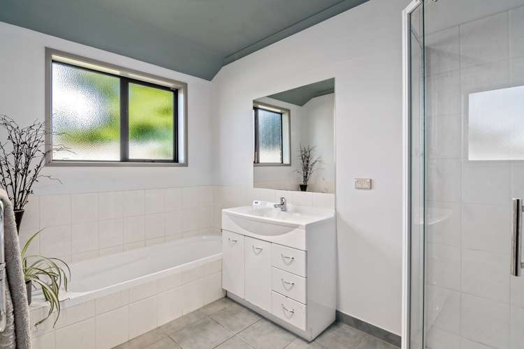 5 Angus Place Wakefield_16