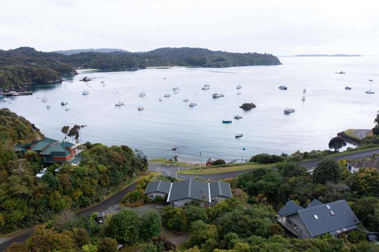 2E Petersons Hill Road Stewart Island_33