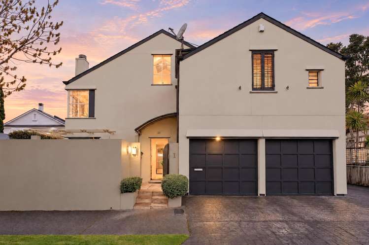 1/1 Burwood Crescent Remuera_24