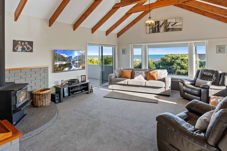 8 Scott Avenue Otaki Beach_5