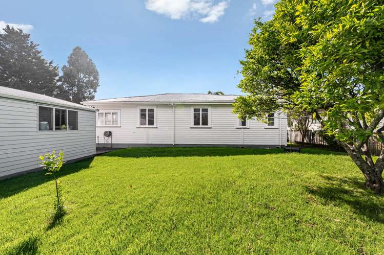 8 Argyle Street Waipu_24