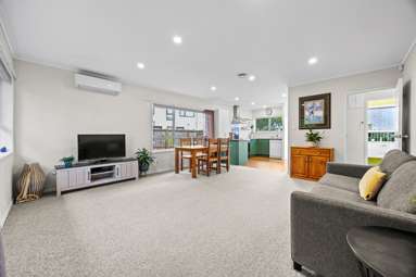 2/4 Illana Place_1