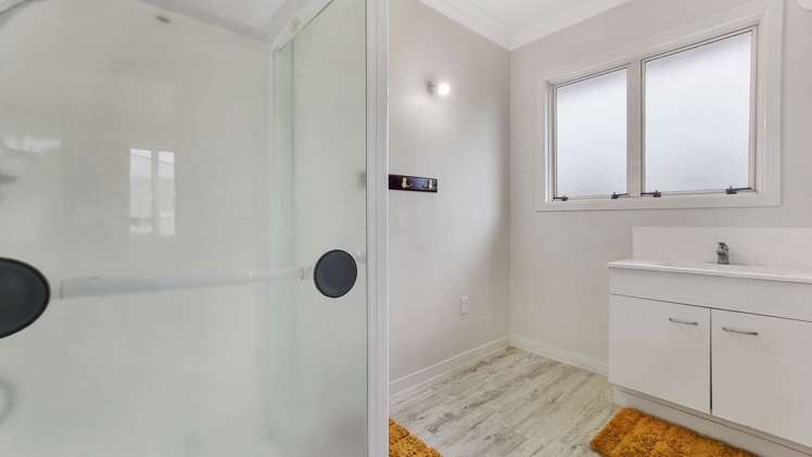 18 Rutland Street Utuhina_11