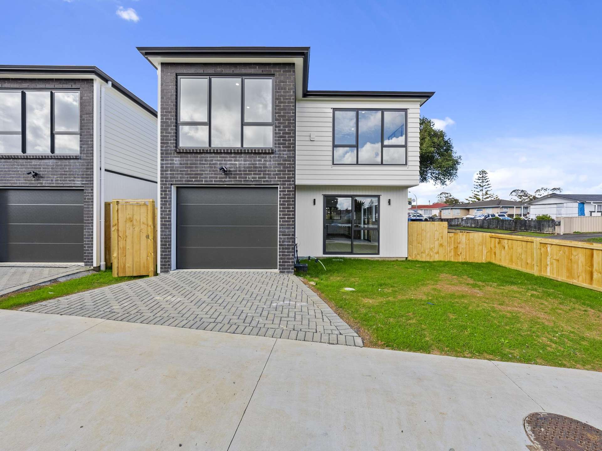 8A Neems Place Manurewa_0