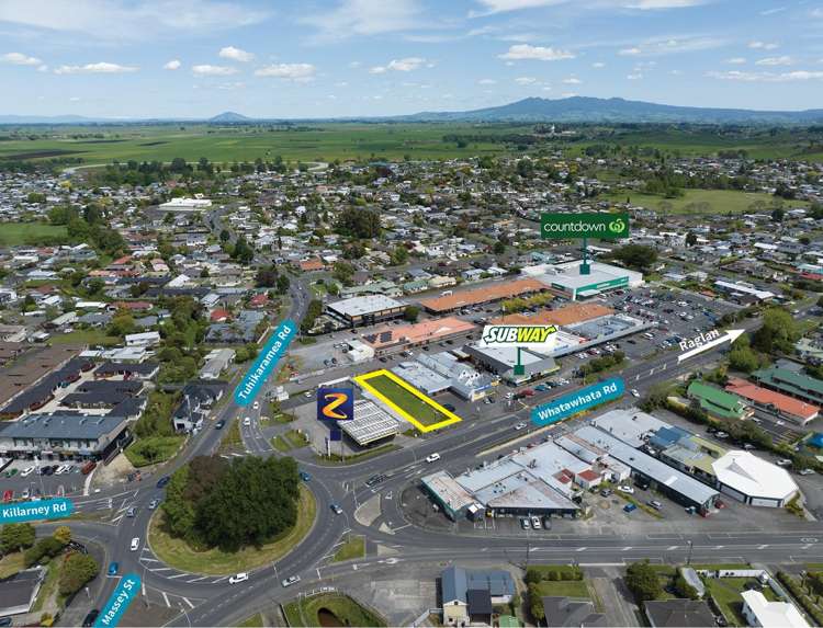 1 Whatawhata Road Dinsdale_1