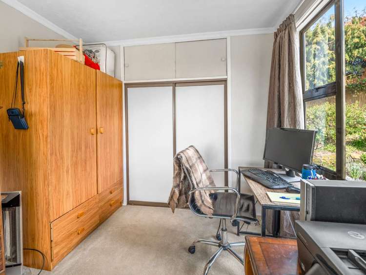 18 Troup St Herbert_13