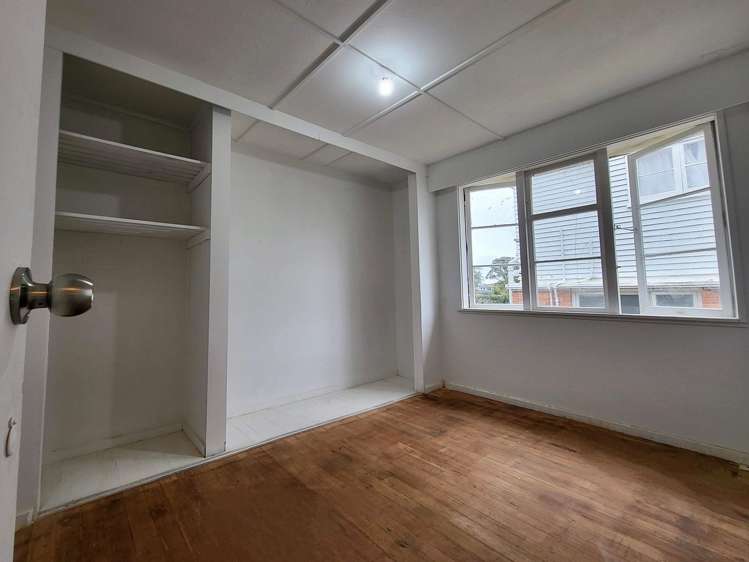 Address withheld Greenlane_7