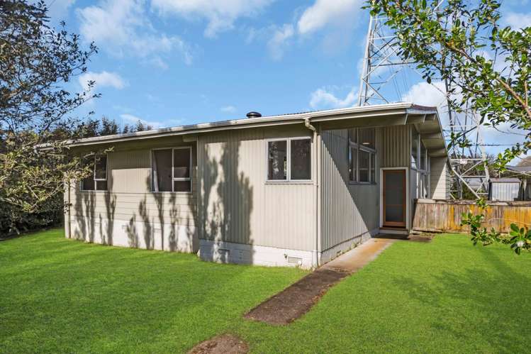 118 Bolton Street Blockhouse Bay_17