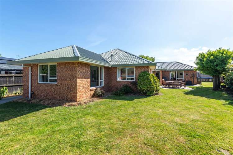 61 Roydon Drive Templeton_1