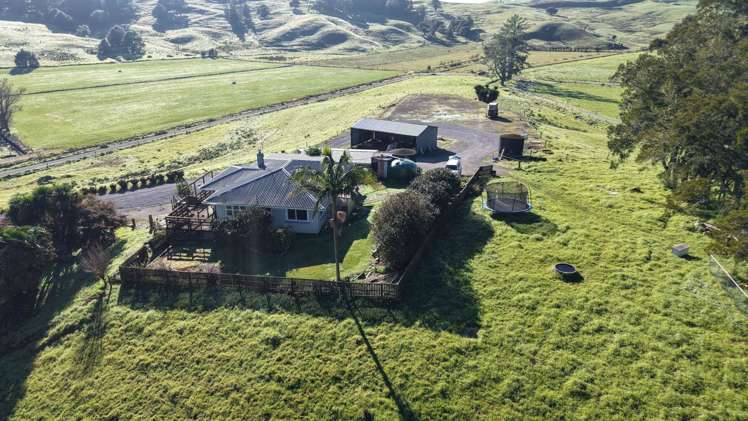 95 Masons Road Maromaku_13