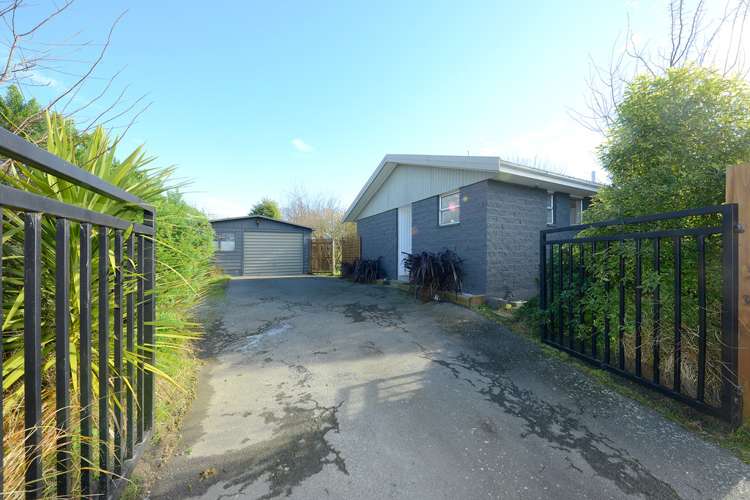 17 Petries Road Woodend_16