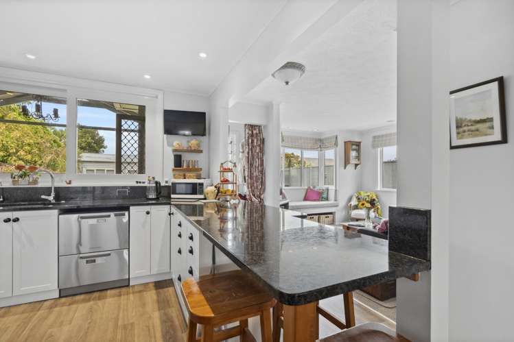 34 Central Terrace Alicetown_14