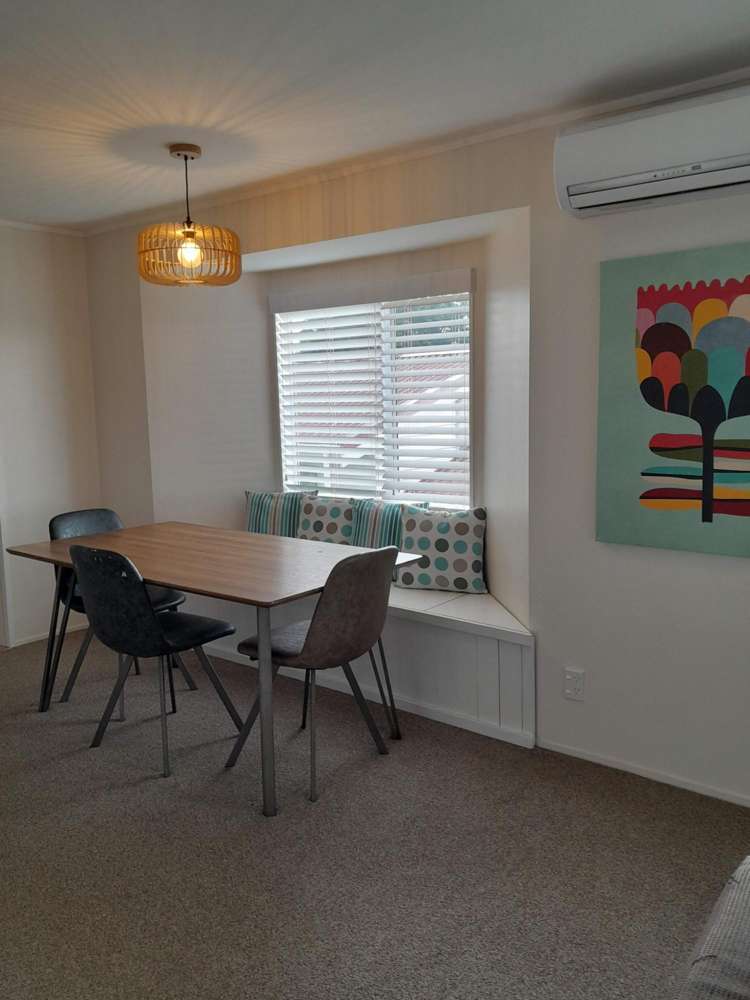 2 Robson Street Mount Roskill_7