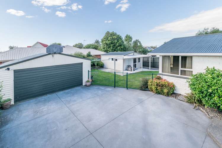 38 Charles Upham Avenue Hillmorton_15