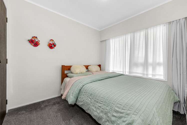 2/30 Galsworthy Place Bucklands Beach_13