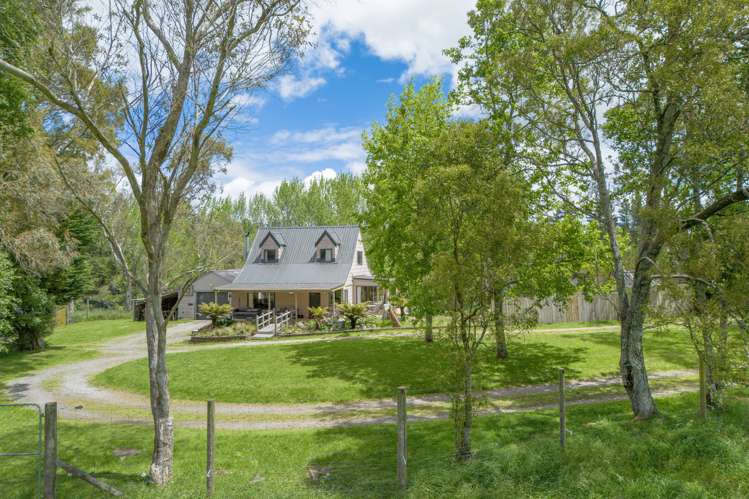 250 Link Road Wairakei and Surrounds_40