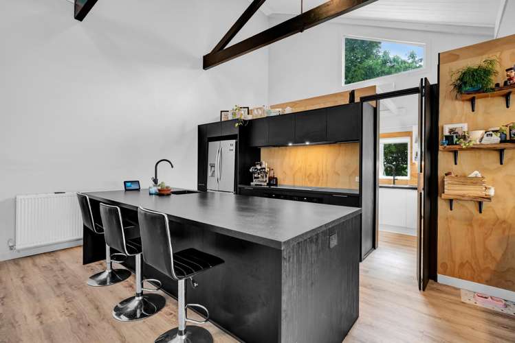 330 Kelly Road Lepperton_5