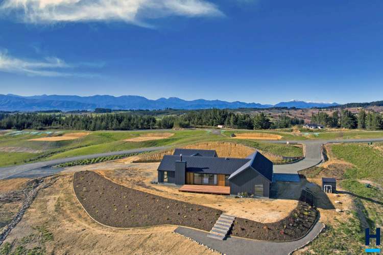 71 Mahana Ridge Mahana_3