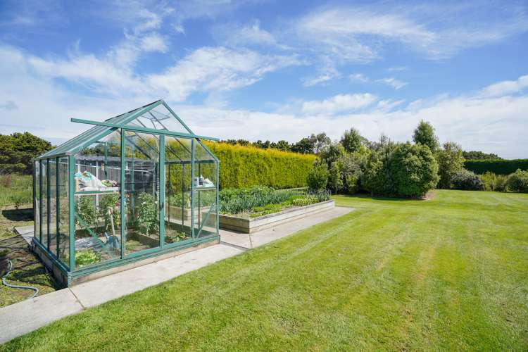 170 Oreti Road Otatara_23