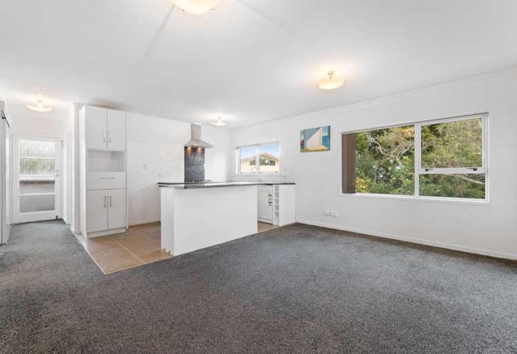 4/304 Great North Road Henderson_2