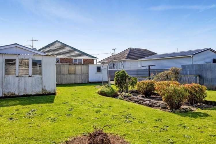 277 South Road Hawera_19