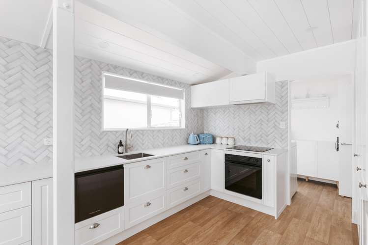 906 Papamoa Beach Road Papamoa_7