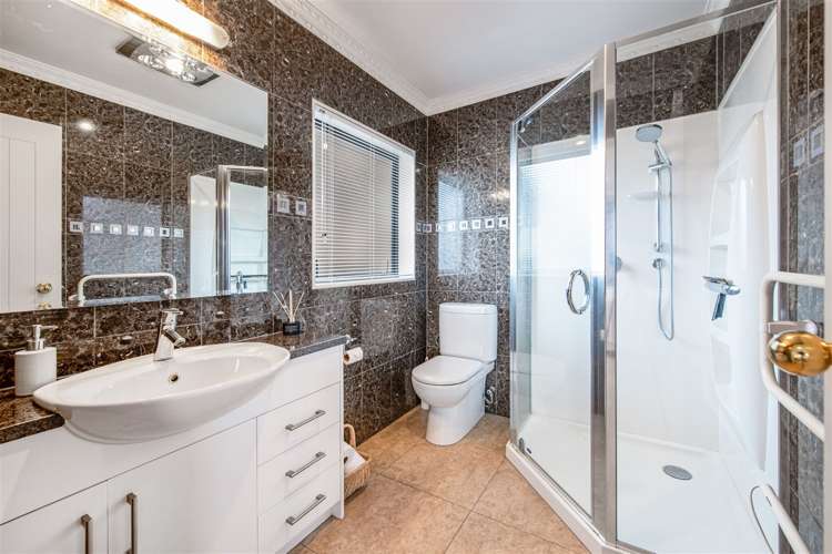 34 Sapperton Drive Henderson_20