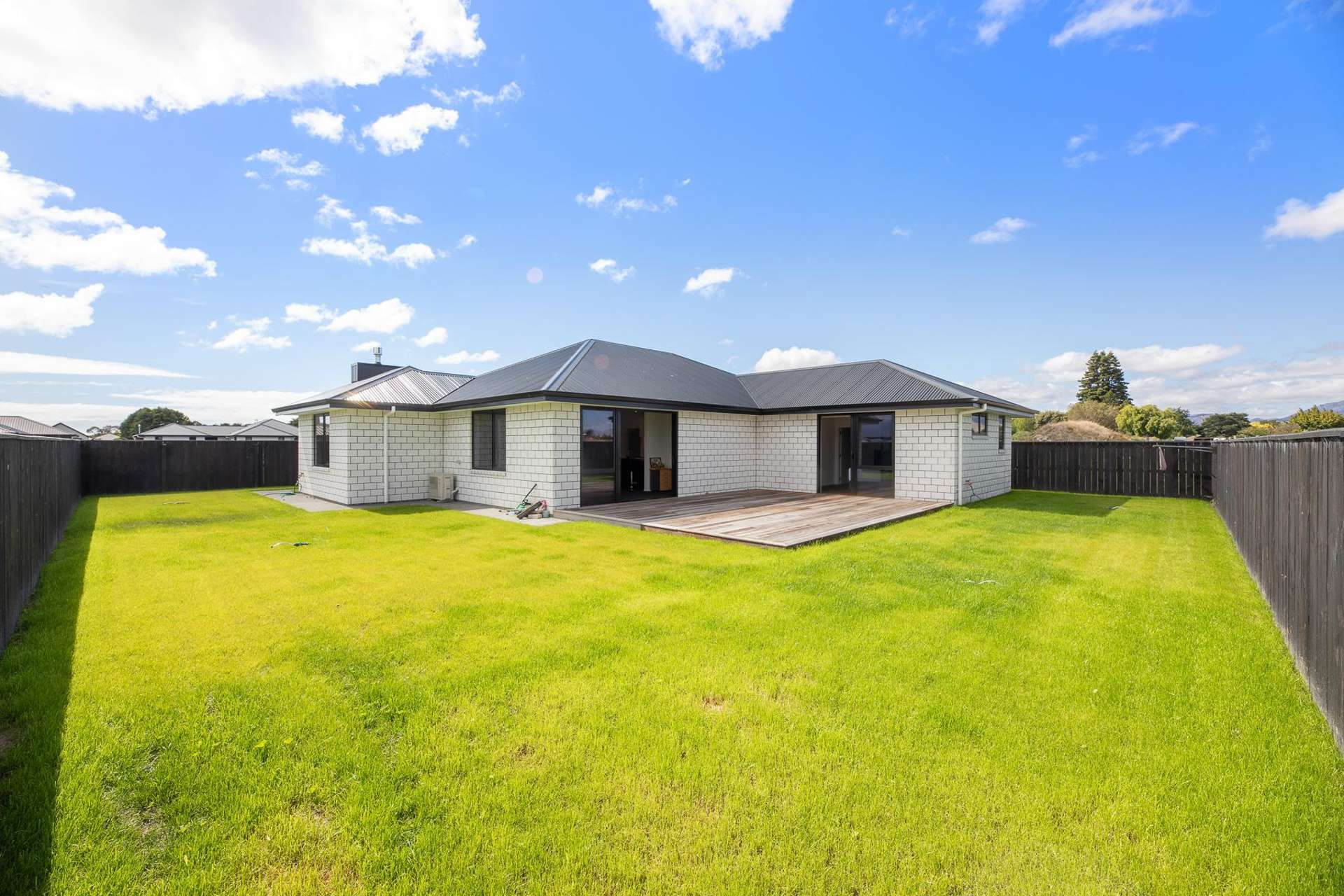5 Arlington Close Springlands_0